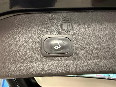 2019 Ford Escape SEL   - Photo 17 - Grand Rapids, MI 49504