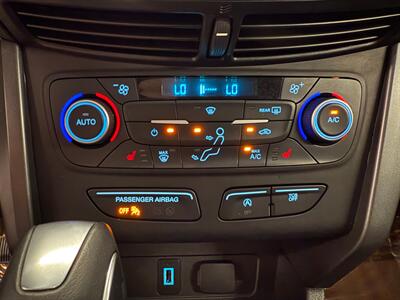 2019 Ford Escape SEL   - Photo 23 - Grand Rapids, MI 49504