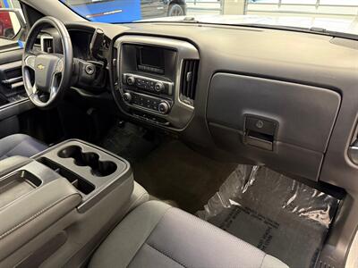 2015 Chevrolet Silverado 1500 LT   - Photo 10 - Grand Rapids, MI 49504