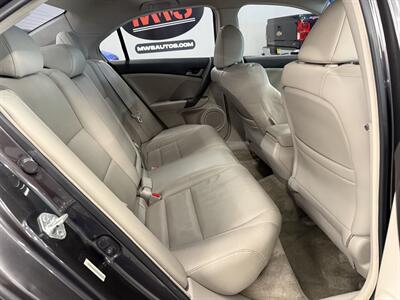 2009 Acura TSX w/Tech - Photo 14 - Grand Rapids, MI 49504