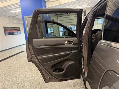 2014 Jeep Grand Cherokee Limited   - Photo 28 - Grand Rapids, MI 49504