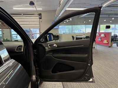 2014 Jeep Grand Cherokee Limited   - Photo 25 - Grand Rapids, MI 49504