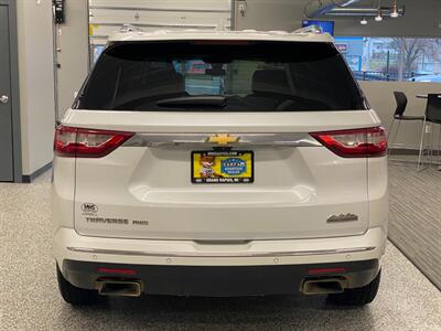 2018 Chevrolet Traverse High Country   - Photo 7 - Grand Rapids, MI 49504