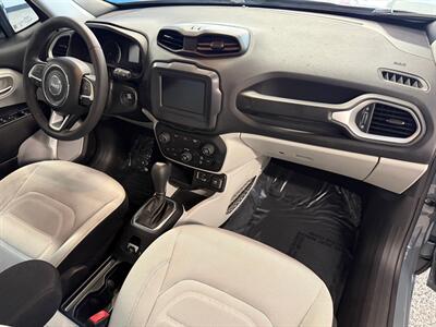 2018 Jeep Renegade Latitude   - Photo 12 - Grand Rapids, MI 49504