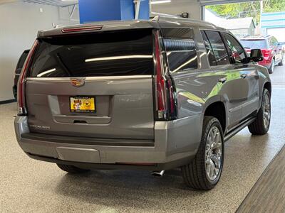 2019 Cadillac Escalade Premium Luxury   - Photo 6 - Grand Rapids, MI 49504