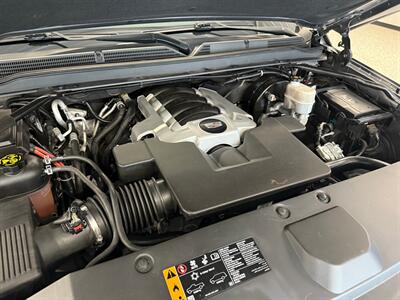 2019 Cadillac Escalade Premium Luxury   - Photo 17 - Grand Rapids, MI 49504