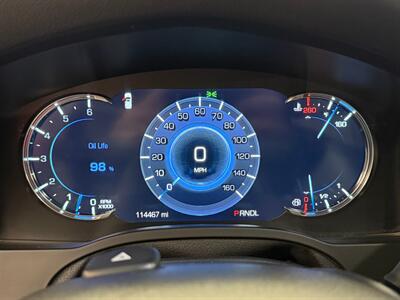 2019 Cadillac Escalade Premium Luxury   - Photo 34 - Grand Rapids, MI 49504