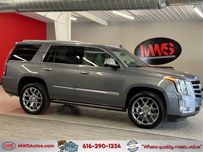 2019 Cadillac Escalade Premium Luxury   - Photo 1 - Grand Rapids, MI 49504
