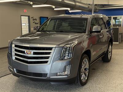 2019 Cadillac Escalade Premium Luxury   - Photo 4 - Grand Rapids, MI 49504