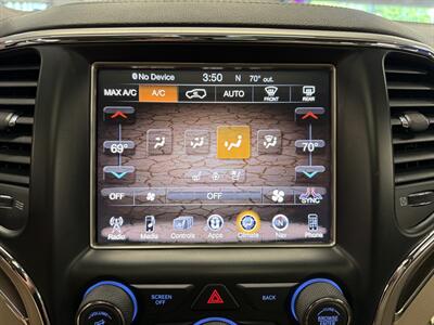 2015 Jeep Grand Cherokee Overland - Photo 38 - Grand Rapids, MI 49504