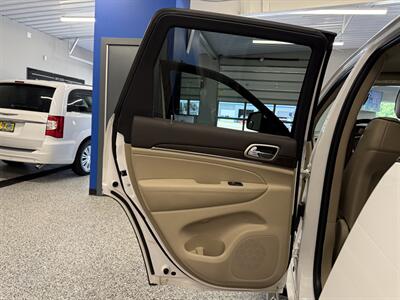 2015 Jeep Grand Cherokee Overland - Photo 23 - Grand Rapids, MI 49504