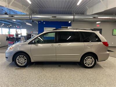 2008 Toyota Sienna LE 7-Passenger   - Photo 4 - Grand Rapids, MI 49504