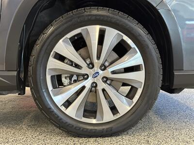 2021 Subaru Ascent Premium 7-Passenger   - Photo 9 - Grand Rapids, MI 49504
