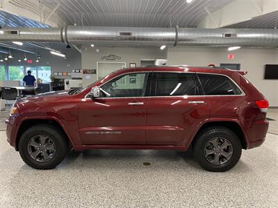 2017 Jeep Grand Cherokee Overland   - Photo 5 - Grand Rapids, MI 49504