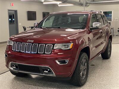 2017 Jeep Grand Cherokee Overland   - Photo 4 - Grand Rapids, MI 49504