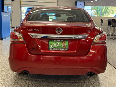 2015 Nissan Altima 2.5 S   - Photo 4 - Grand Rapids, MI 49504