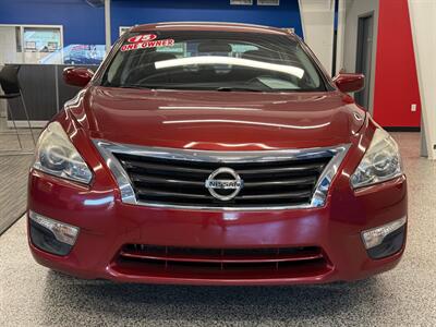 2015 Nissan Altima 2.5 S   - Photo 2 - Grand Rapids, MI 49504