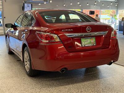 2015 Nissan Altima 2.5 S   - Photo 3 - Grand Rapids, MI 49504