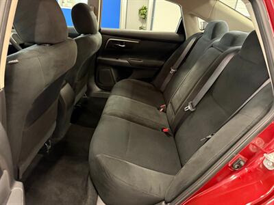2015 Nissan Altima 2.5 S   - Photo 12 - Grand Rapids, MI 49504
