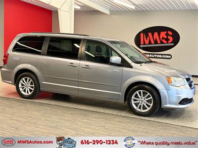 2014 Dodge Grand Caravan SXT   - Photo 1 - Grand Rapids, MI 49504