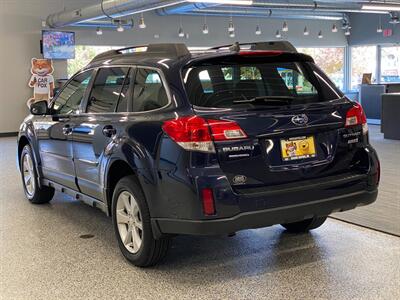 2013 Subaru Outback 2.5i Limited   - Photo 9 - Grand Rapids, MI 49504