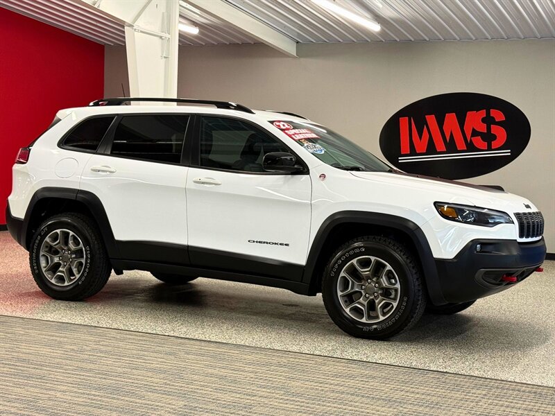 2022 Jeep Cherokee Trailhawk  