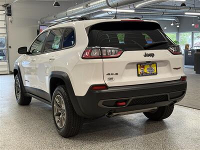 2022 Jeep Cherokee Trailhawk   - Photo 5 - Grand Rapids, MI 49504