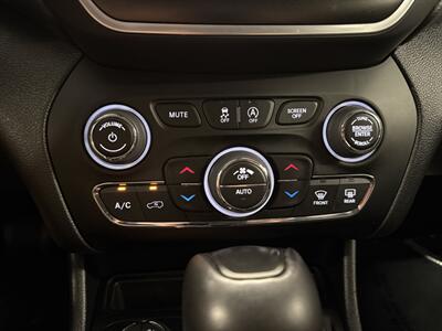 2022 Jeep Cherokee Trailhawk   - Photo 32 - Grand Rapids, MI 49504