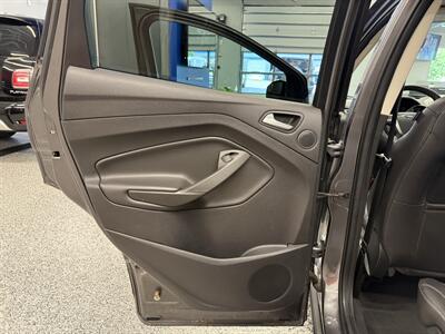 2014 Ford Escape SE - Photo 20 - Grand Rapids, MI 49504