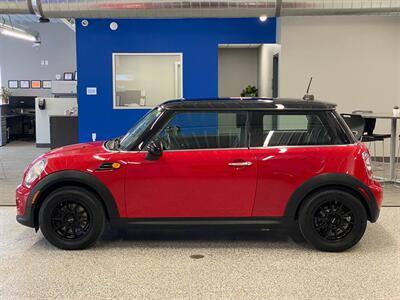 2012 MINI Cooper Hardtop   - Photo 4 - Grand Rapids, MI 49504