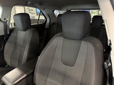2017 Chevrolet Equinox LT - Photo 25 - Grand Rapids, MI 49504