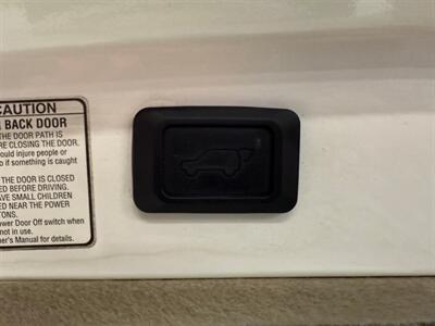 2005 Lexus RX 330   - Photo 16 - Grand Rapids, MI 49504