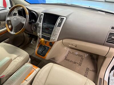2005 Lexus RX 330   - Photo 10 - Grand Rapids, MI 49504