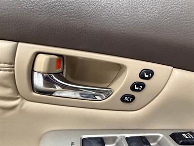 2005 Lexus RX 330   - Photo 32 - Grand Rapids, MI 49504