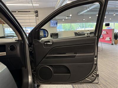 2014 Jeep Compass Sport   - Photo 25 - Grand Rapids, MI 49504