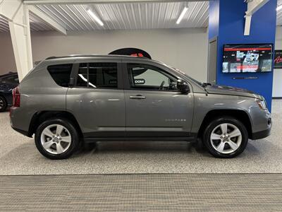 2014 Jeep Compass Sport   - Photo 9 - Grand Rapids, MI 49504