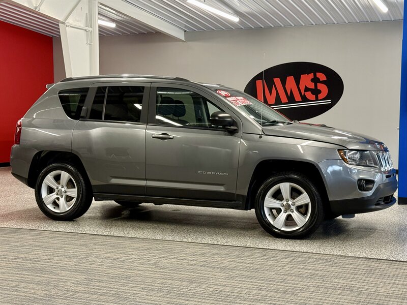 2014 Jeep Compass Sport   - Photo 1 - Grand Rapids, MI 49504