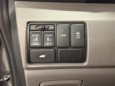 2016 Honda Odyssey EX-L w/RES   - Photo 13 - Grand Rapids, MI 49504
