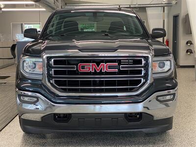 2019 GMC Sierra 1500 Limited SLE   - Photo 3 - Grand Rapids, MI 49504