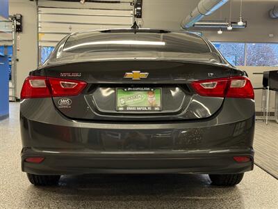 2018 Chevrolet Malibu LT - Photo 6 - Grand Rapids, MI 49504