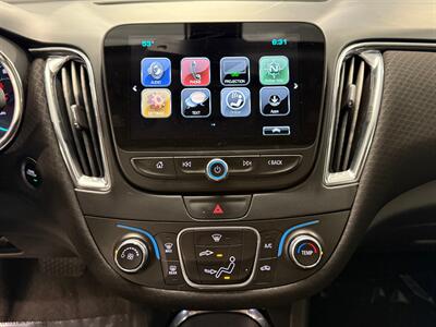 2018 Chevrolet Malibu LT - Photo 23 - Grand Rapids, MI 49504