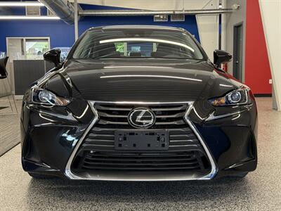 2018 Lexus IS 300   - Photo 2 - Grand Rapids, MI 49504