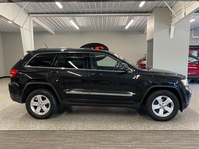 2012 Jeep Grand Cherokee Laredo   - Photo 9 - Grand Rapids, MI 49504