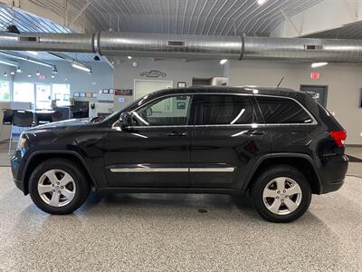 2012 Jeep Grand Cherokee Laredo   - Photo 6 - Grand Rapids, MI 49504