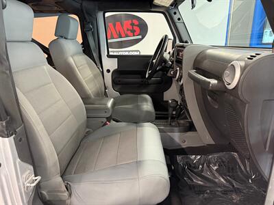 2008 Jeep Wrangler Sahara   - Photo 12 - Grand Rapids, MI 49504