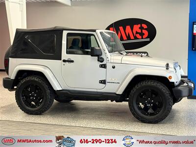 2008 Jeep Wrangler Sahara   - Photo 1 - Grand Rapids, MI 49504