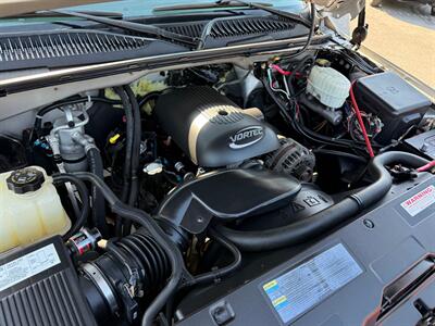 2006 GMC Sierra 2500HD Work Truck   - Photo 3 - Grand Rapids, MI 49504