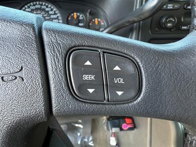 2006 GMC Sierra 2500HD Work Truck   - Photo 31 - Grand Rapids, MI 49504