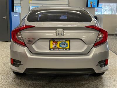 2019 Honda Civic LX   - Photo 6 - Grand Rapids, MI 49504