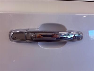 2018 Chevrolet Traverse Premier   - Photo 43 - Grand Rapids, MI 49504